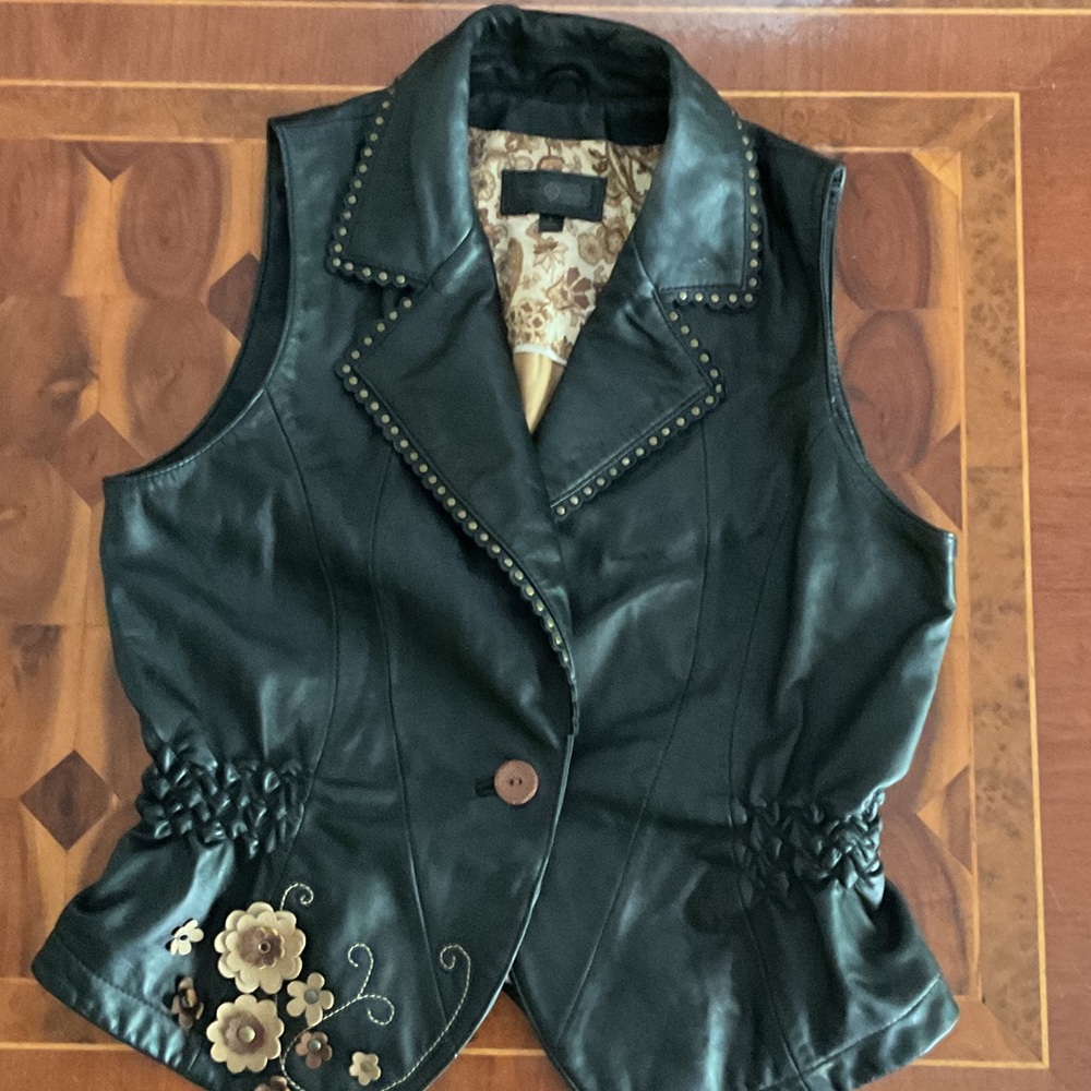 Wilsons Leather Black Vest with Floral Accents